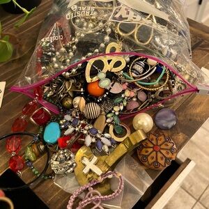 1.5 Lb Vintage 2 Modern Jewelry Lot~ GRAB BAG